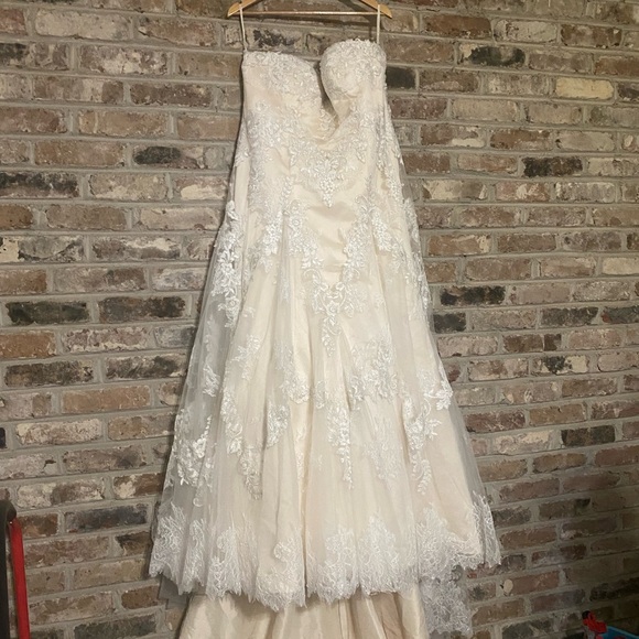 Wedding Dress for sale - Picture 5 of 7